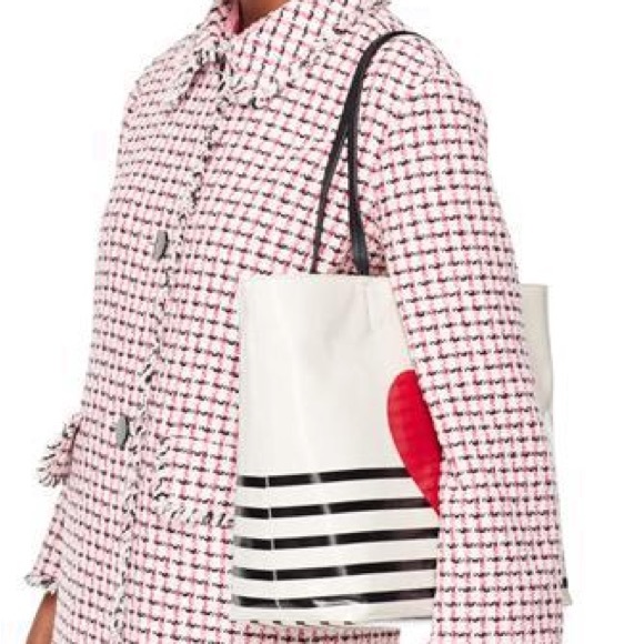 Kate Spade Yours Truly Heart Tote ♥️ ♠️ - Picture 3 of 14